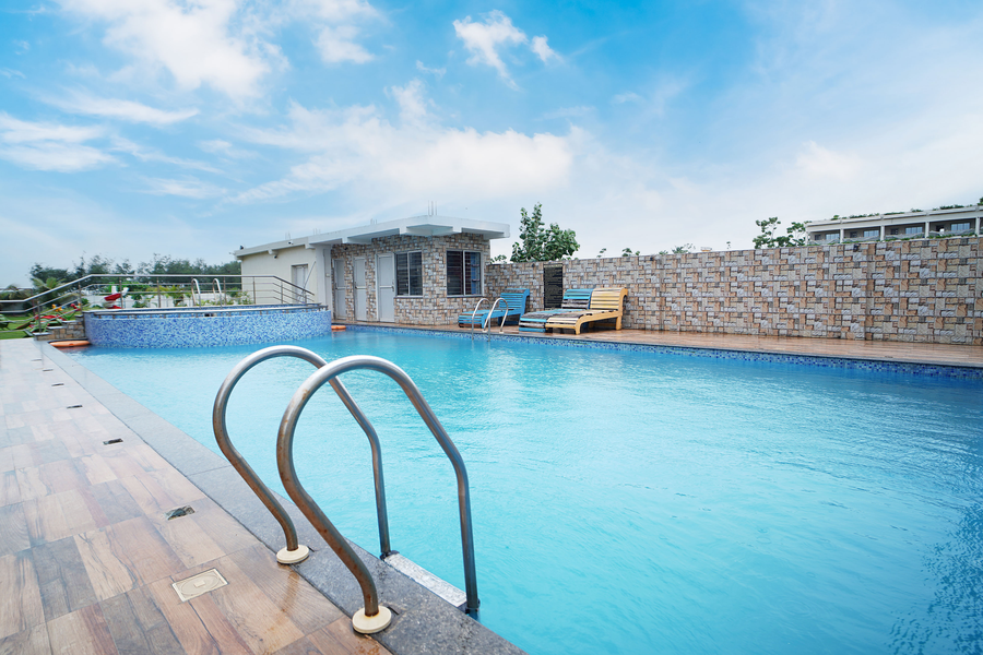 holiday beach resort mandarmani