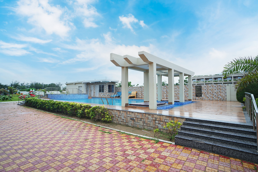 holiday beach resort mandarmani