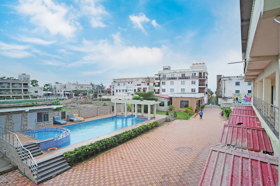 holiday beach resort mandarmani