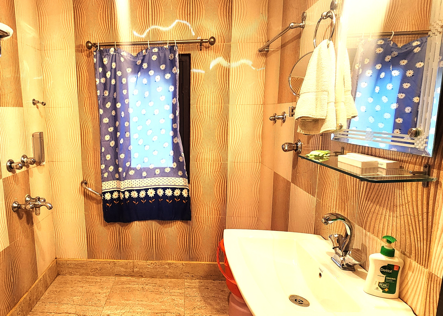 hotel baisaran pahalgam