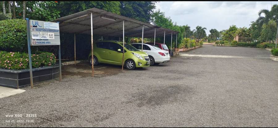 Uk's Resort,Old Mumbai Highway,3 star