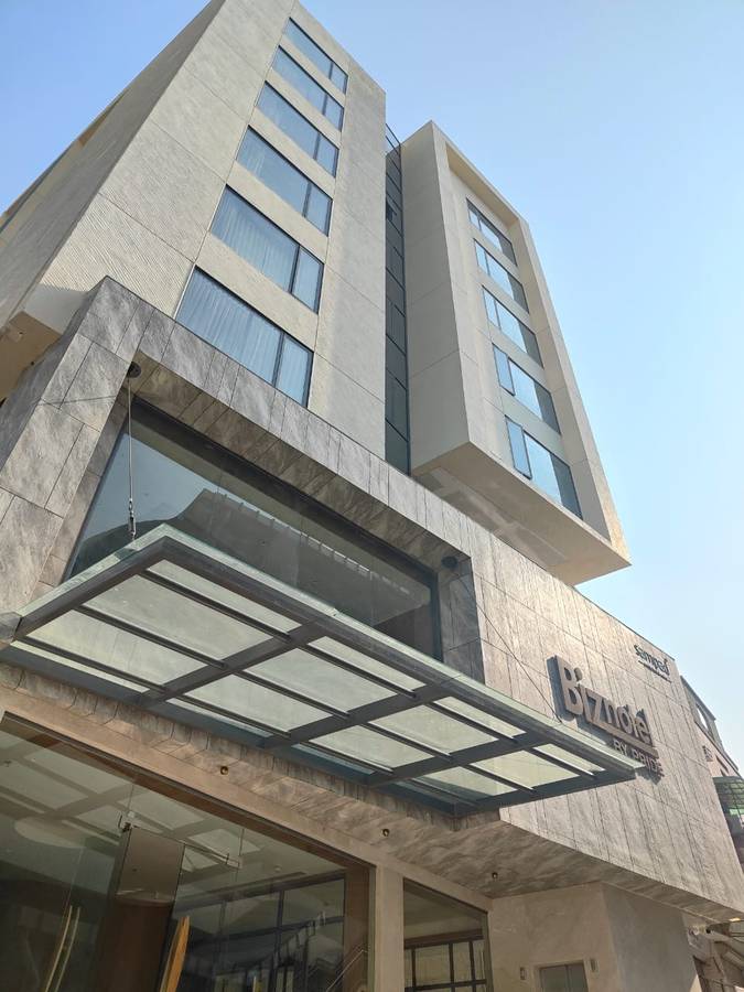 Biznotel By Pride Motera,Motera,4 star
