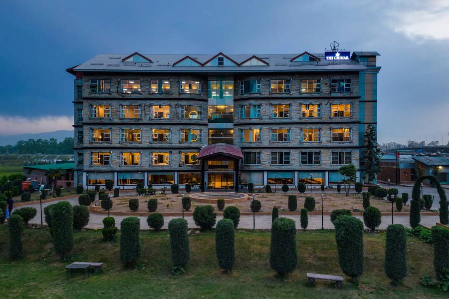The Countryside Resort,Lasjan Bypass,4 star