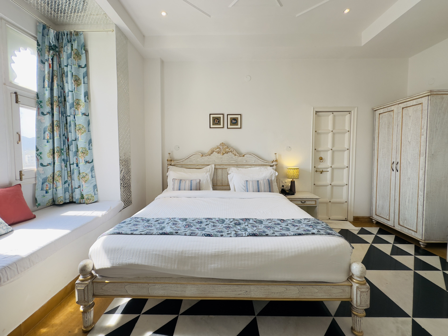 grandrosse boutique pichola lake facing hotel