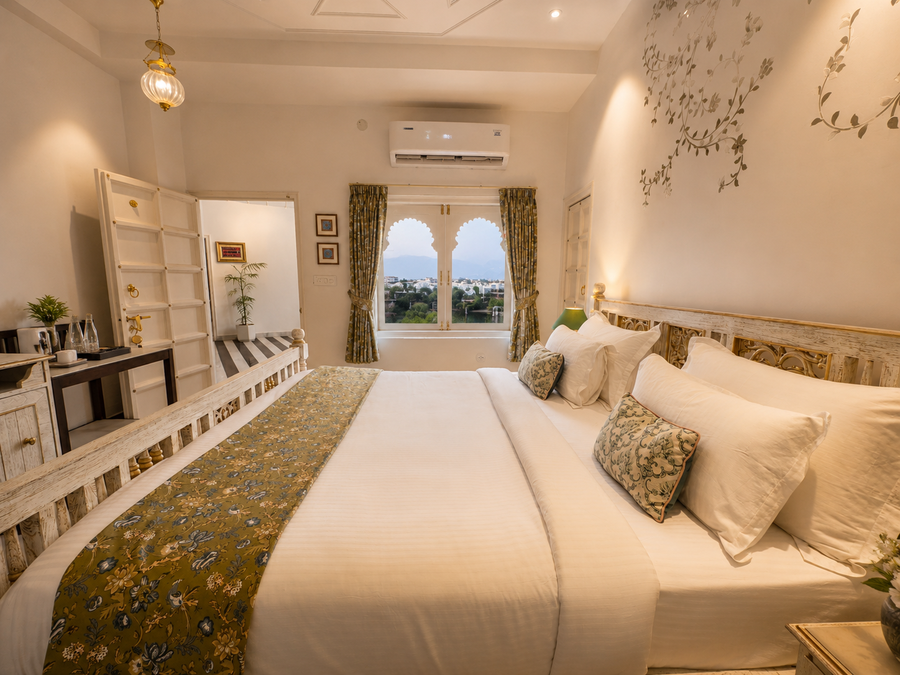 grandrosse boutique pichola lake facing hotel