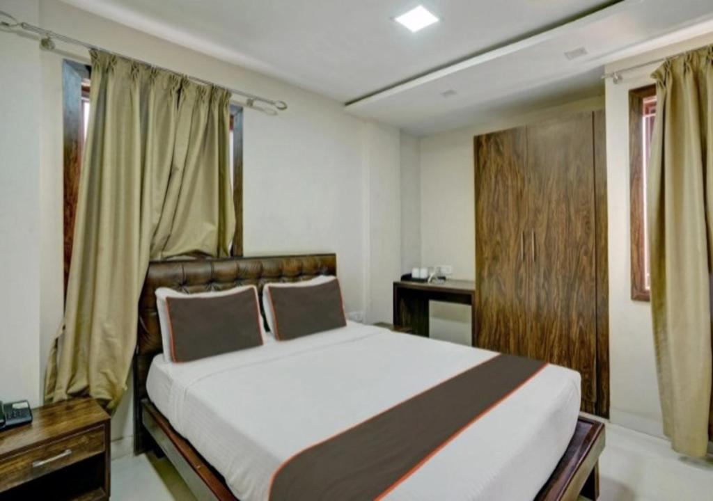 hotel orange park