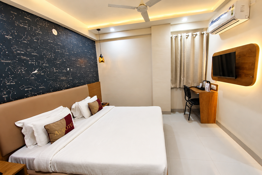 Aceotel Inn Vijay Nagar,Plot No. 615, Near Apollo High Street,3 star
