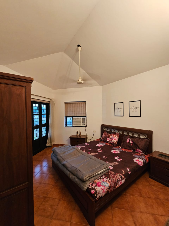 casa de abhishek