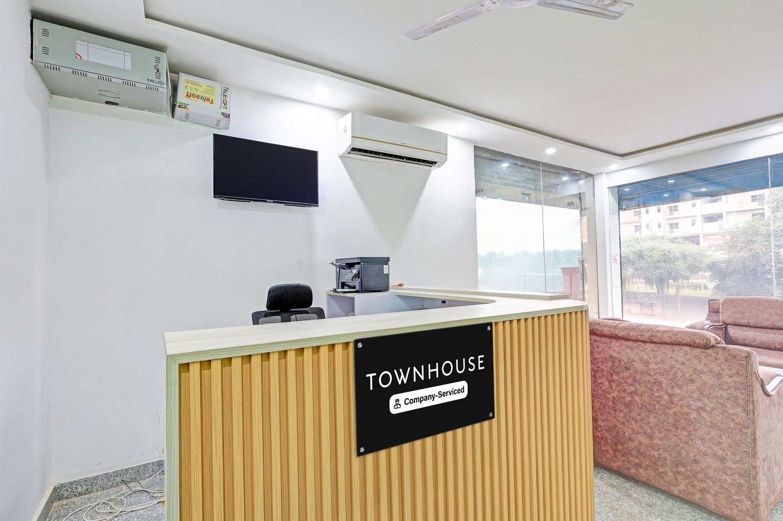 super townhouse sector 62 gurgaon near world mark