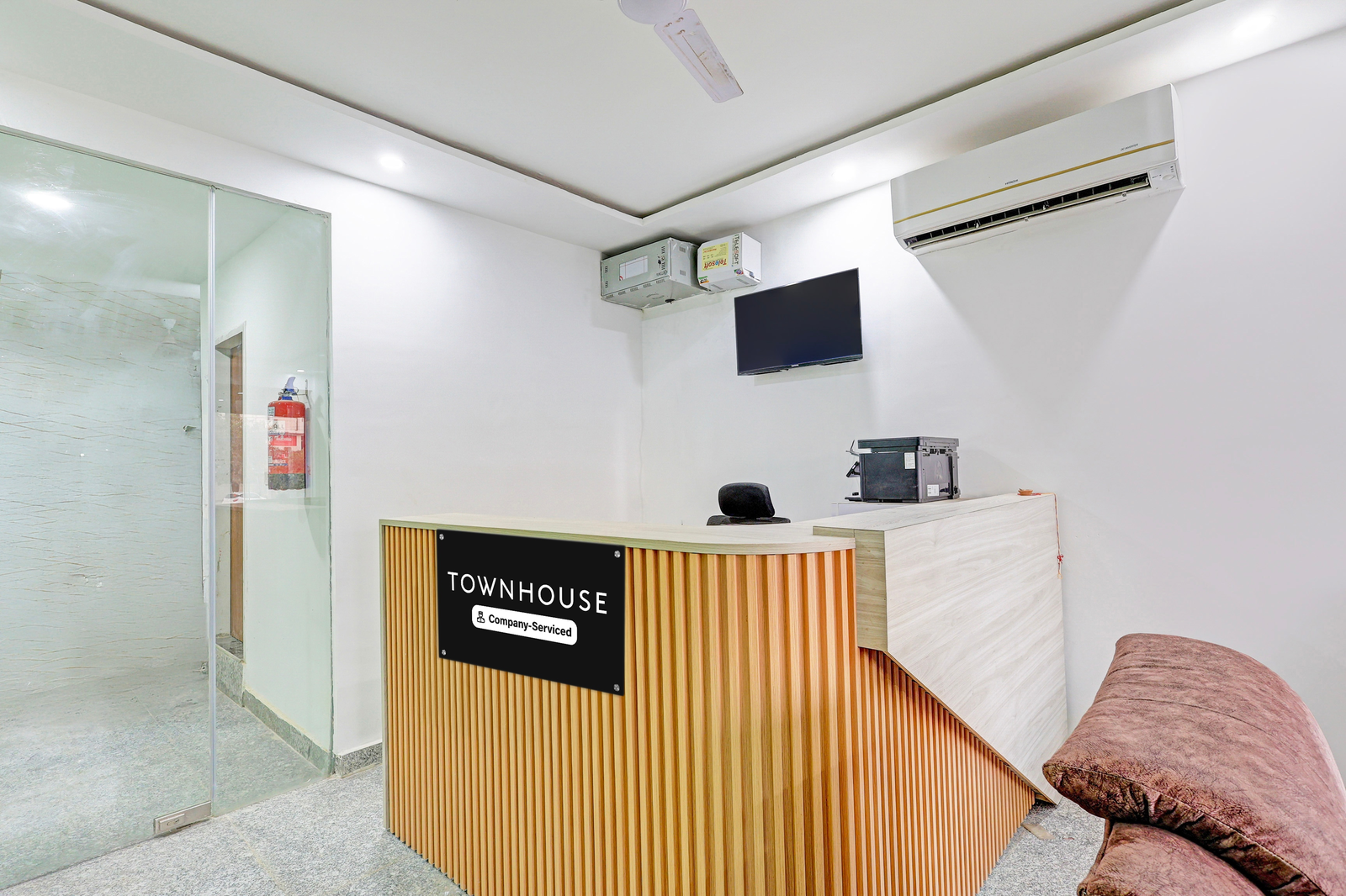 super townhouse sector 62 gurgaon near world mark