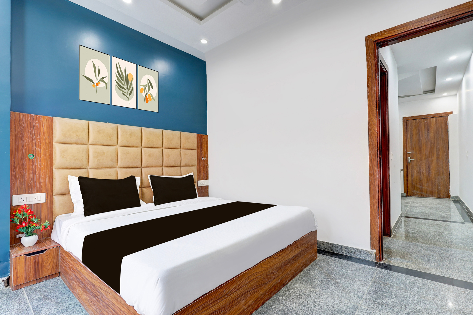 super townhouse sector 62 gurgaon near world mark