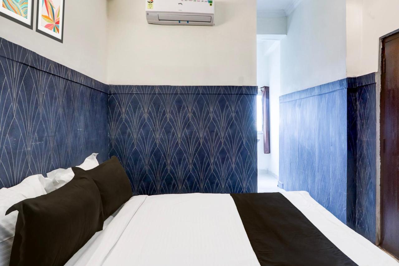 collection o kukatpally s palace