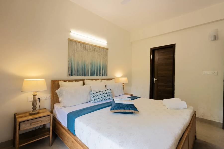 alaya stays 1 bhk with pool veera marina