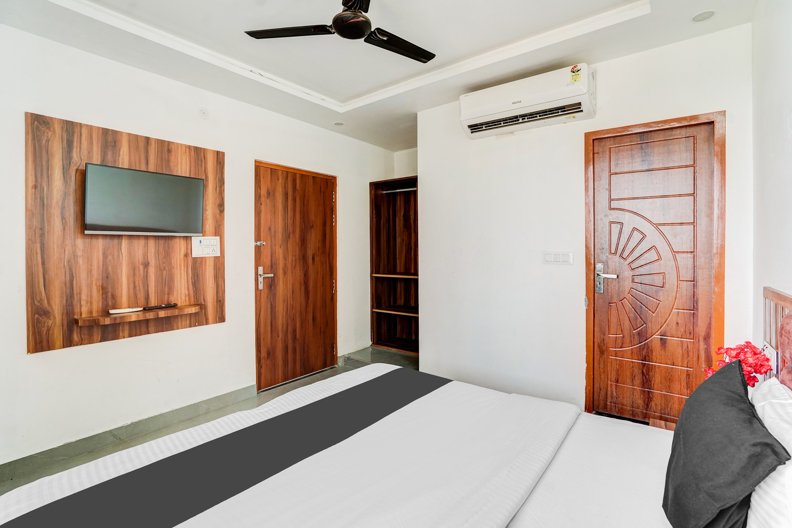 super hotel o sunrakh road vrindavan formerly ganga residency