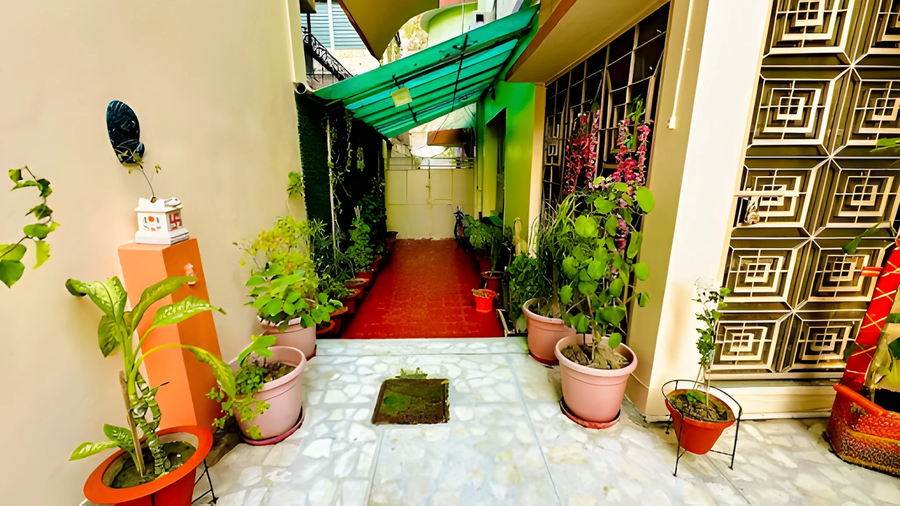 Easy Inn Holiday Home | 3Bhk Apartment,Butler Colony,3 star