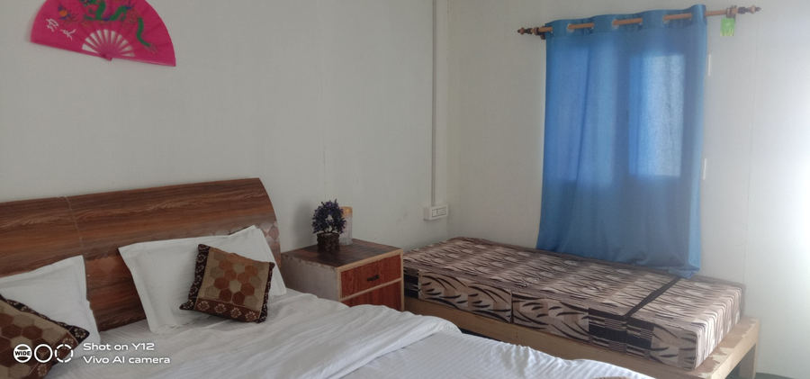namtso wooden cottage