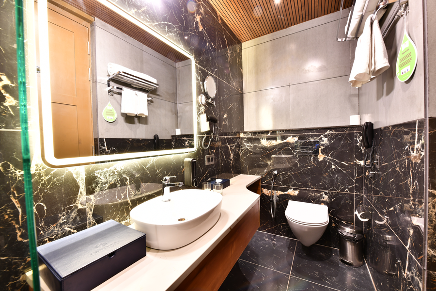 click collection grand gateway varanasi