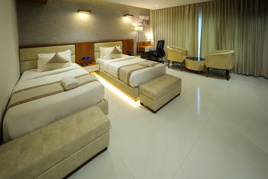royal plaza suites by rak rooms