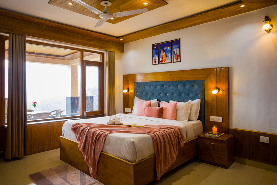 the castle villa hill view kasauli