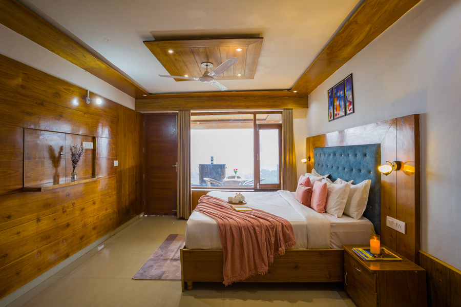 the castle villa hill view kasauli