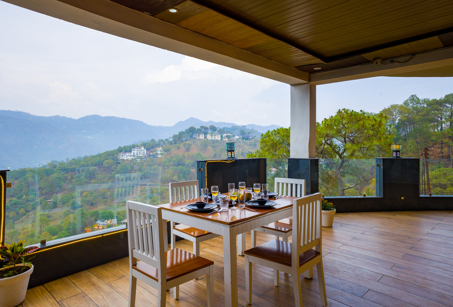 the castle villa hill view kasauli