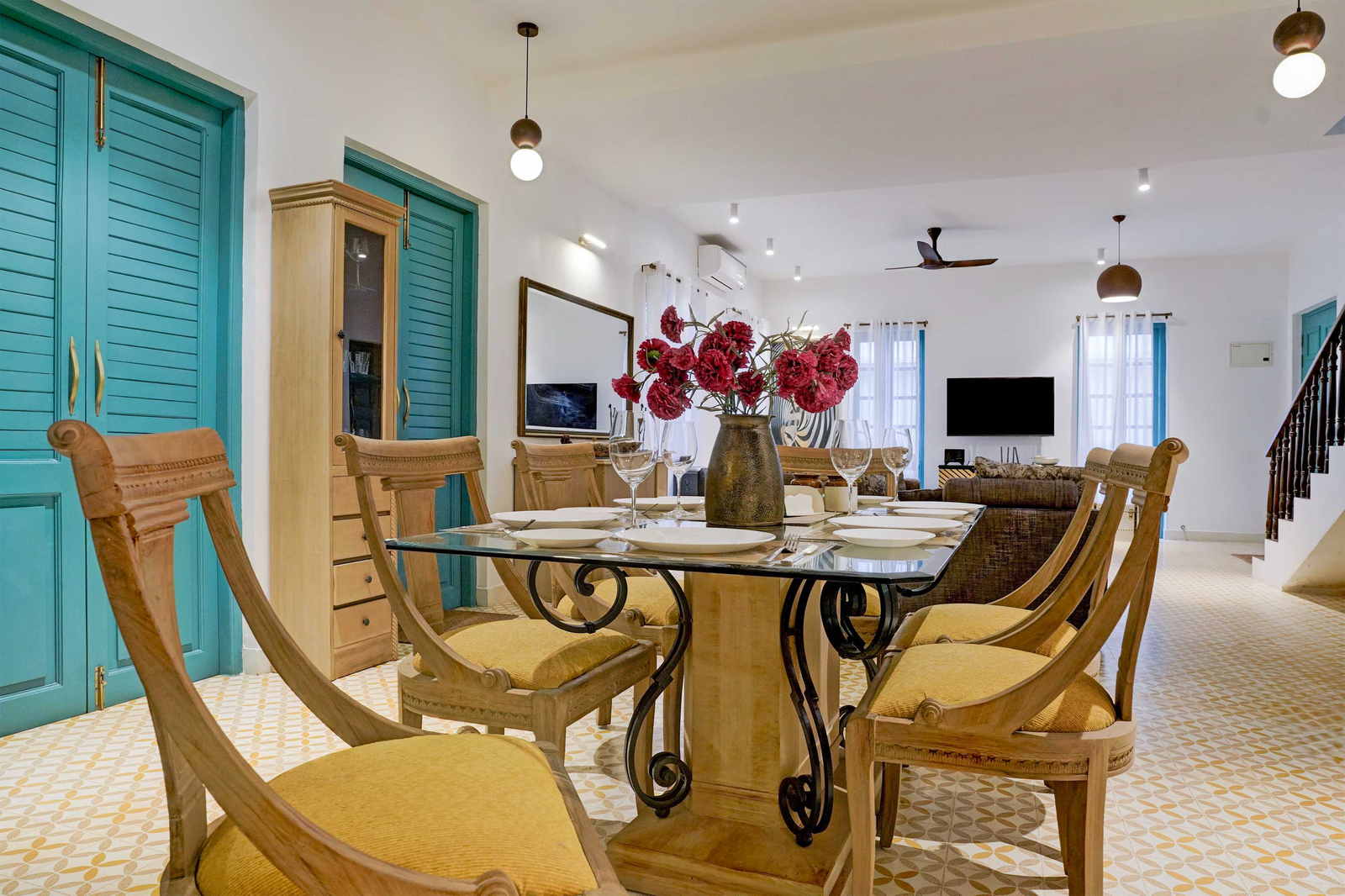 visalia by dancenter 3bhk villa in siolim