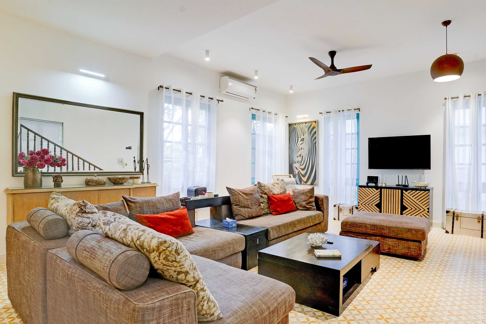 visalia by dancenter 3bhk villa in siolim