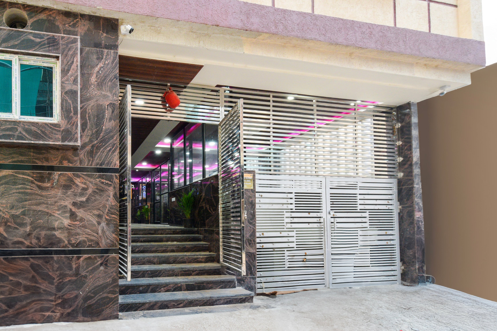 Super Townhouse Kokapet Formerly Aarian Tej Nilayam,Kothur,4 star