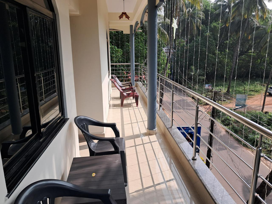 whispering waves luxury homes