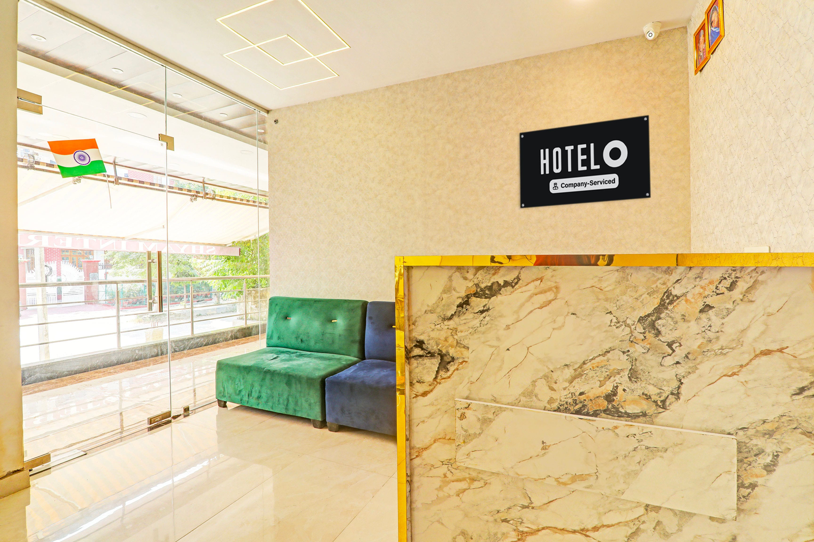 super hotel o kathauta jheel malhaur gomti nagar