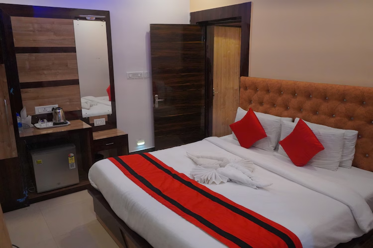 sanchari resort and restaurant