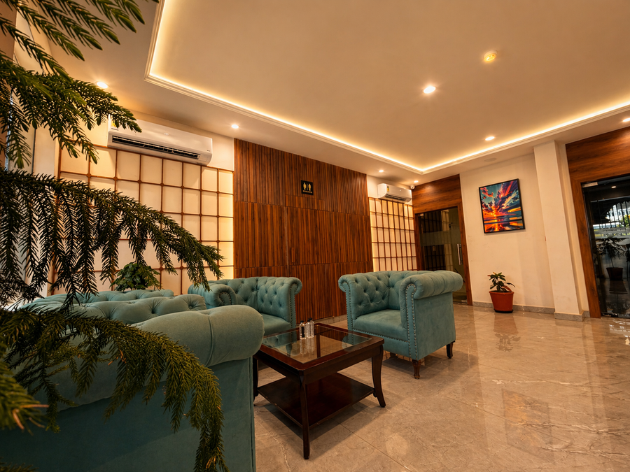 the crescent udaipur boutique hotel near lake pichola