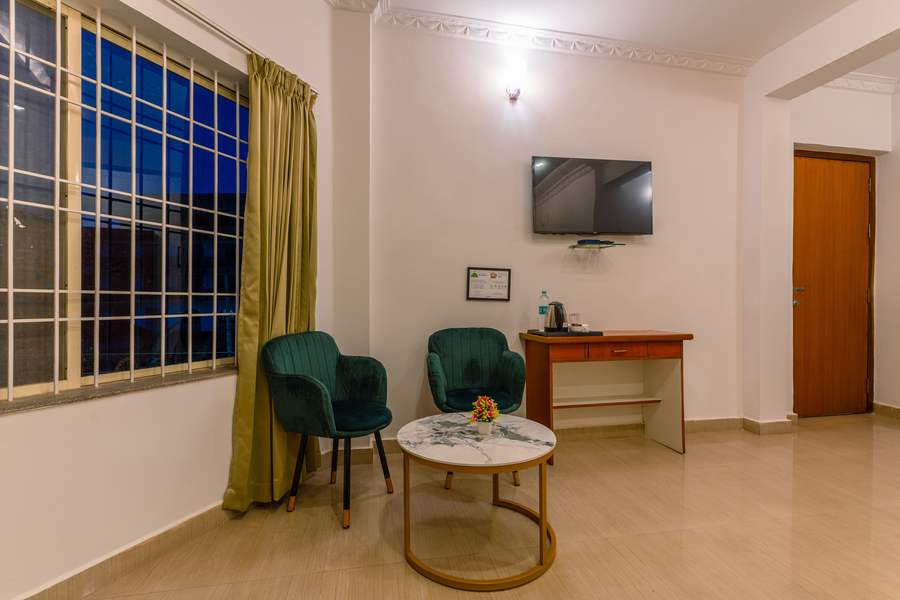 treebo regalia comforts