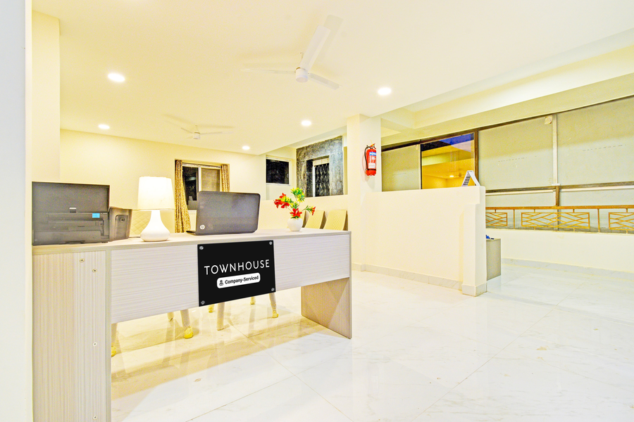 Super Collection O Sanath Nagar Near Railway Station,,3 star