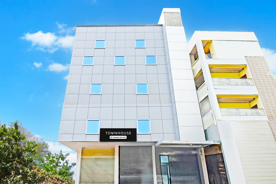 Super Collection O Sanath Nagar Near Railway Station,,3 star