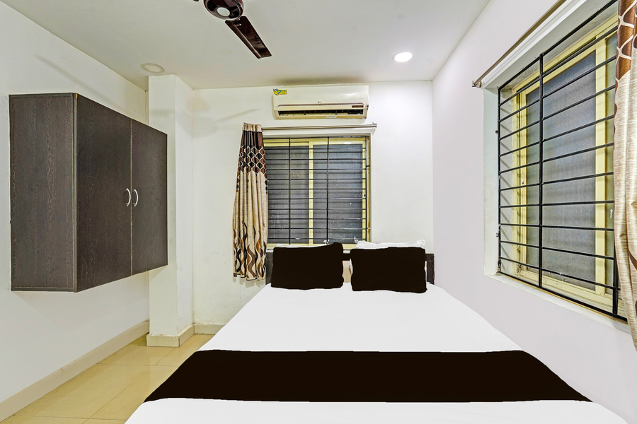 super collection o vanamthopu center nellore formerly esr guest inn