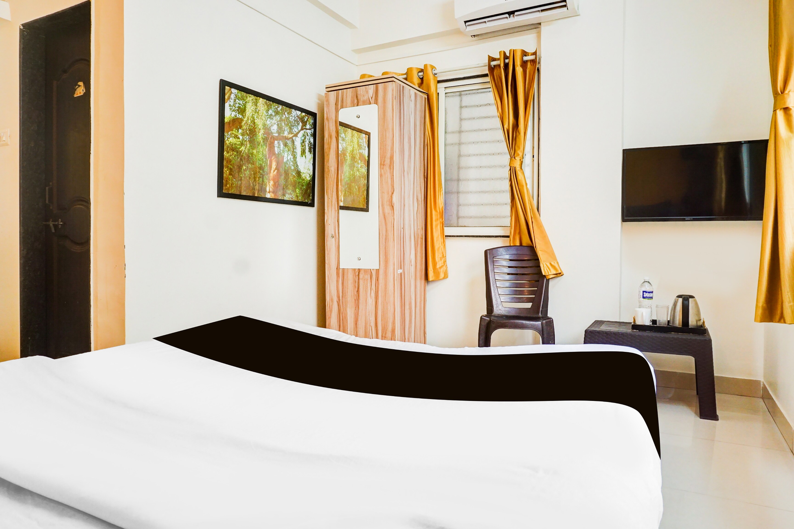 super hotel o kharadi pune