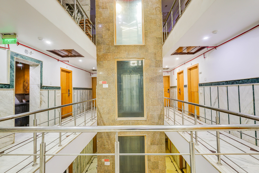 Super Townhouse Arakashan Road Paharganj Formerly Mohan International,,3 star