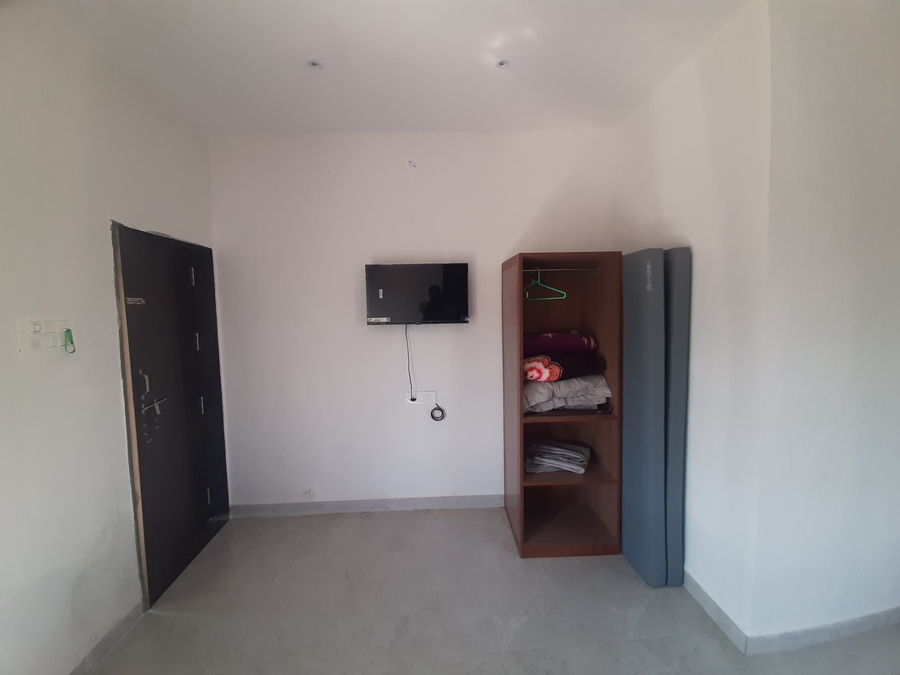 hotel randha and lodging