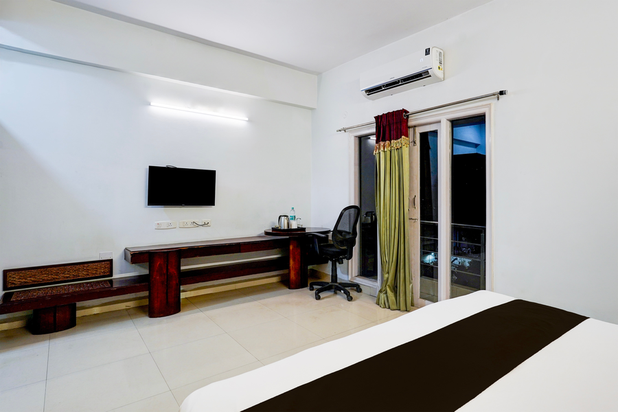 super townhouse medavakkam near jayachandran