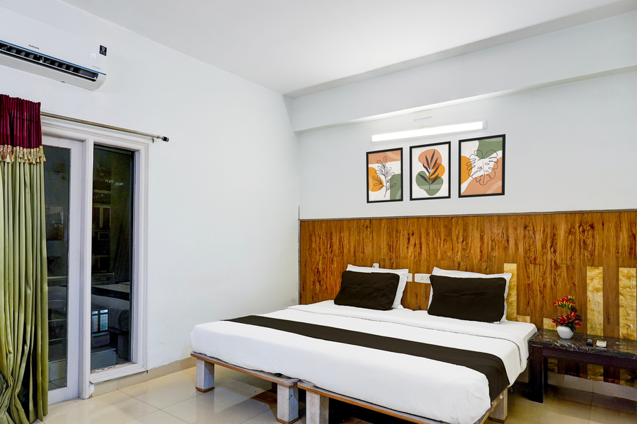 super townhouse medavakkam near jayachandran