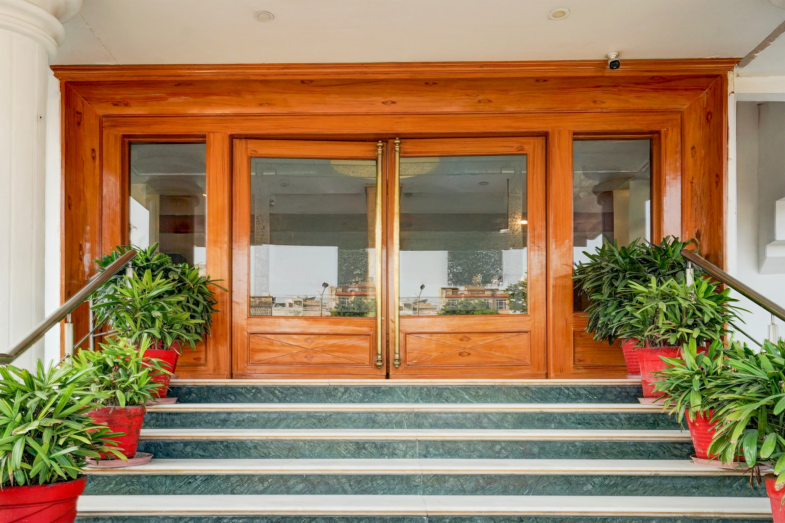 Super Townhouse Subhash Nagar Formerly Royal Palazzo,,4 star