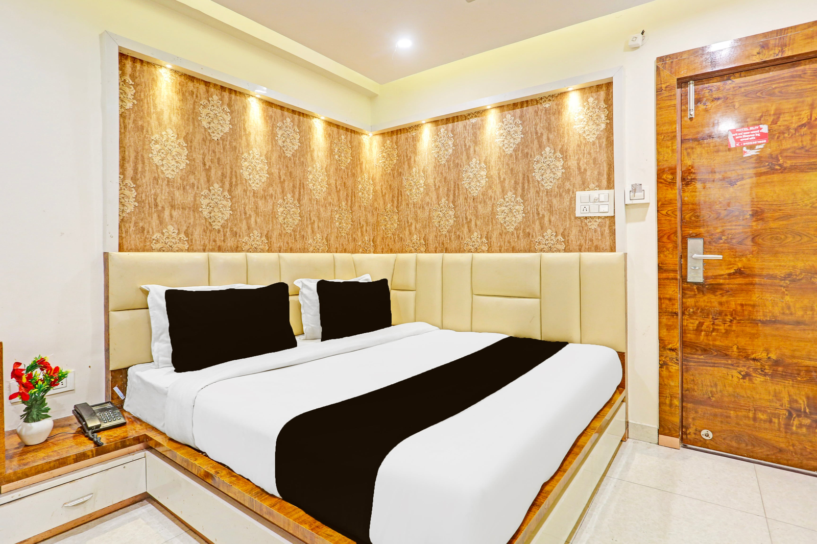 collection o phalka bazaar gwalior formerly bliv