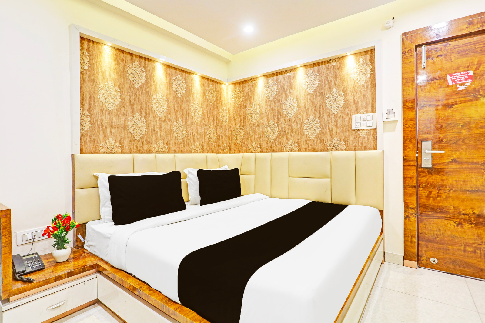 collection o phalka bazaar gwalior formerly bliv