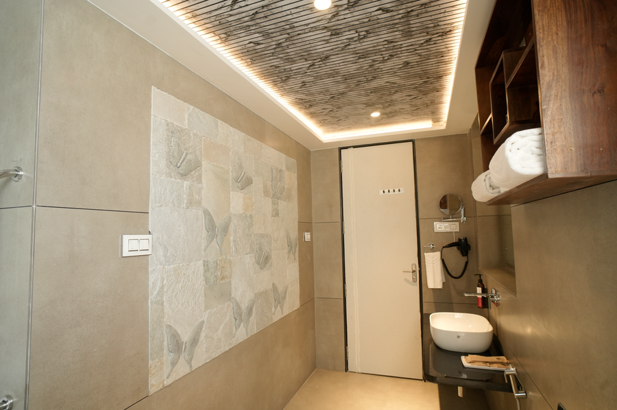 ramee tarang hotel indore