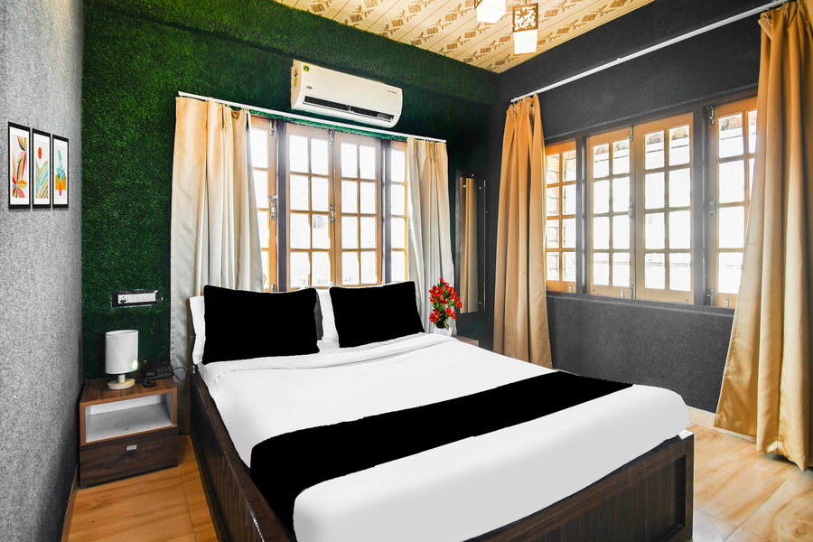 super hotel o champasari siliguri formerly four fox suits