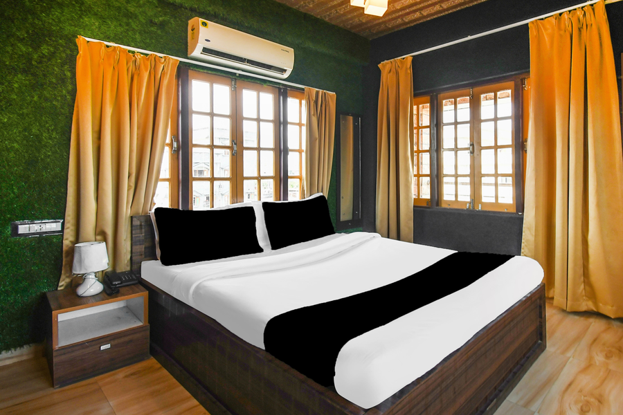 super hotel o champasari siliguri formerly four fox suits