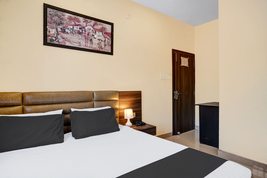 super hotel o lalganesh formerly royal avenue