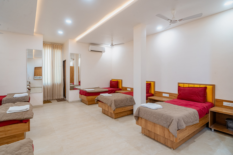 hotel vatika inn