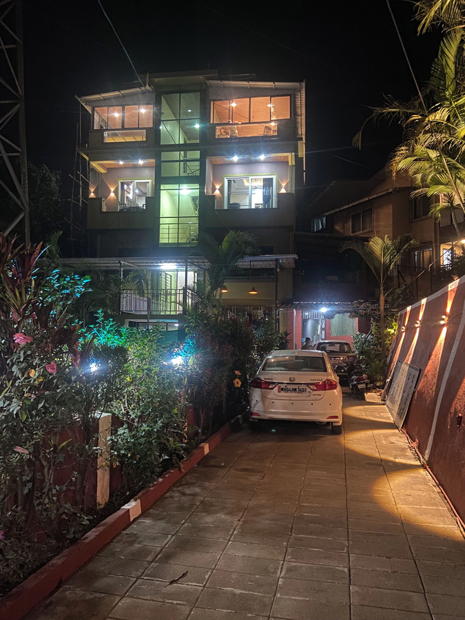 Hotel Om Palace,Panchgani - Mahabaleshwar Road,3 star